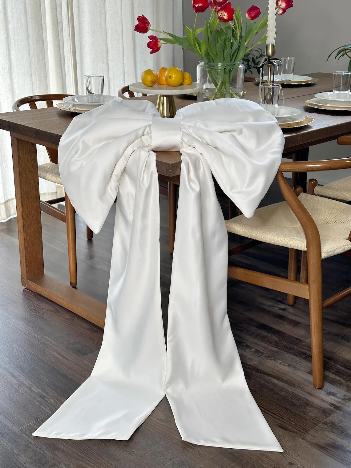 kf-S3eeb9043147248718ba57f7163cfbc2bo.webp Satin Large Bow Party Decor Bridal Shower Elegant Accent & Birthday Sweet Decoration Reusable for Festivities Wedding Decoration - Image 1